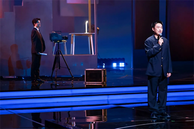 金鸡启鸣 鹭岛生辉:2025年中国金鸡百花电影节开幕 -4 金鸡启鸣 鹭岛生辉:2025年中国金鸡百花电影节开幕 -4