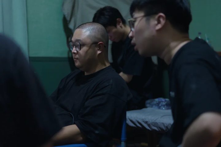 获得金鸡这笔奖金之后,他们还能做什么? -10 获得金鸡这笔奖金之后,他们还能做什么? -10