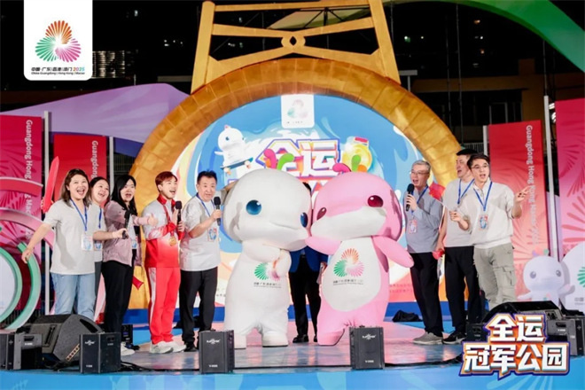 “中华白海豚”原型亮相！12月12日纪录电影全国上映