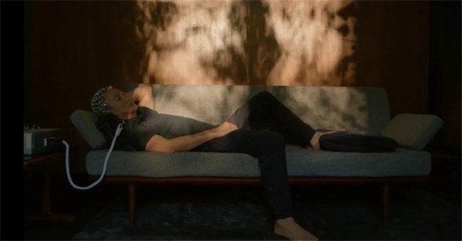 8.7分口碑第一!梁朝伟主演的这部年度佳作来了 -11 8.7分口碑第一!梁朝伟主演的这部年度佳作来了 -11