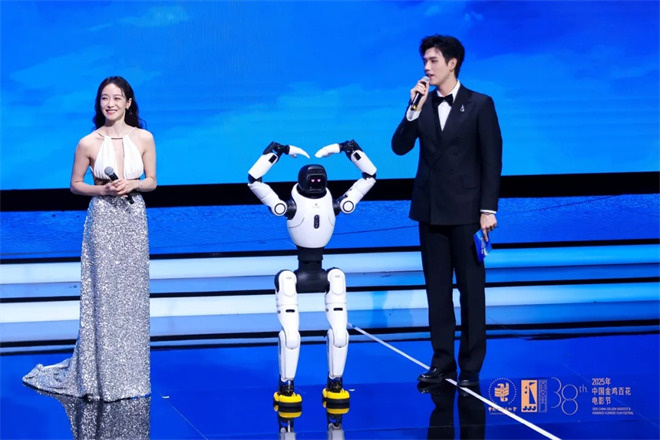 5天55小时全景直击第38届金鸡奖，电影频道精彩呈现2025“金鸡直播间” -3