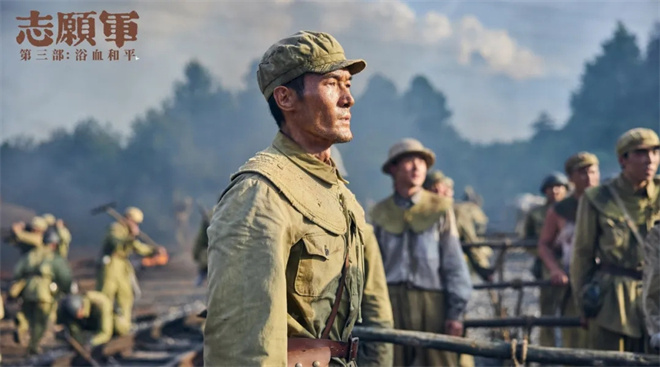 专访王雨甜：硬汉背后的“积极阳光正能量”