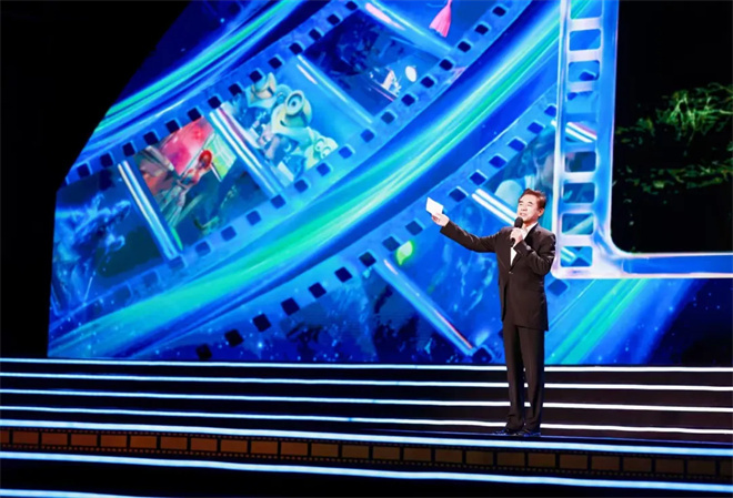 海南岛电影节开幕 陈宝国郭涛梅婷李乃文汇聚三亚 -3