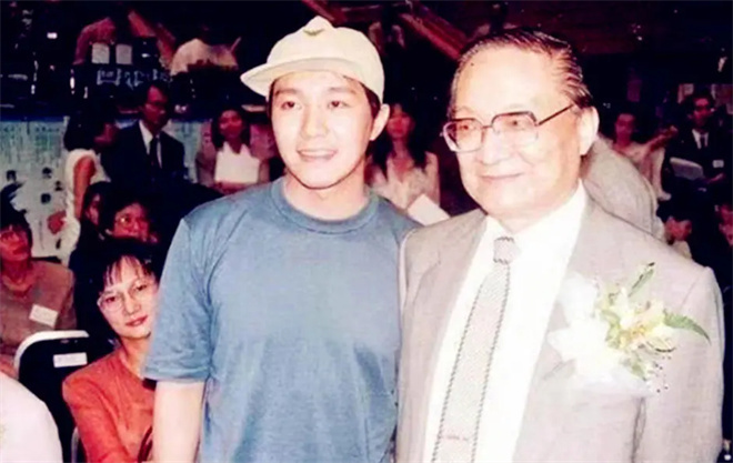 周星驰《鹿鼎记》33年后经典再现