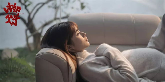 《比如父子》电影解析：虚拟城市之门的开启