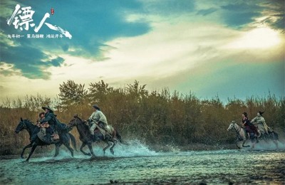 真骑真打，揭秘《镖人》如何炼成硬核马术戏！